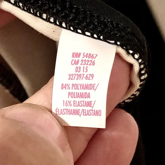 Victoria’s Secret Ruched Marilyn Monroe style Halter Top Deep Plunge Swimsuit XL - Picture 7 of 16